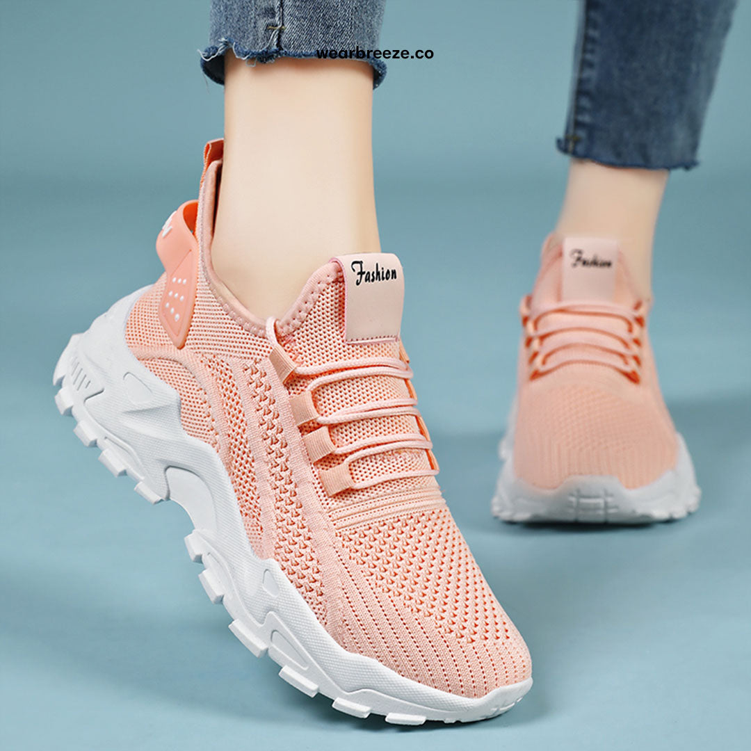 Cross - Women's Ultra Comfortable Shoes